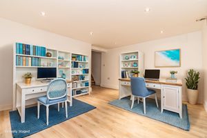 Basement - click for photo gallery